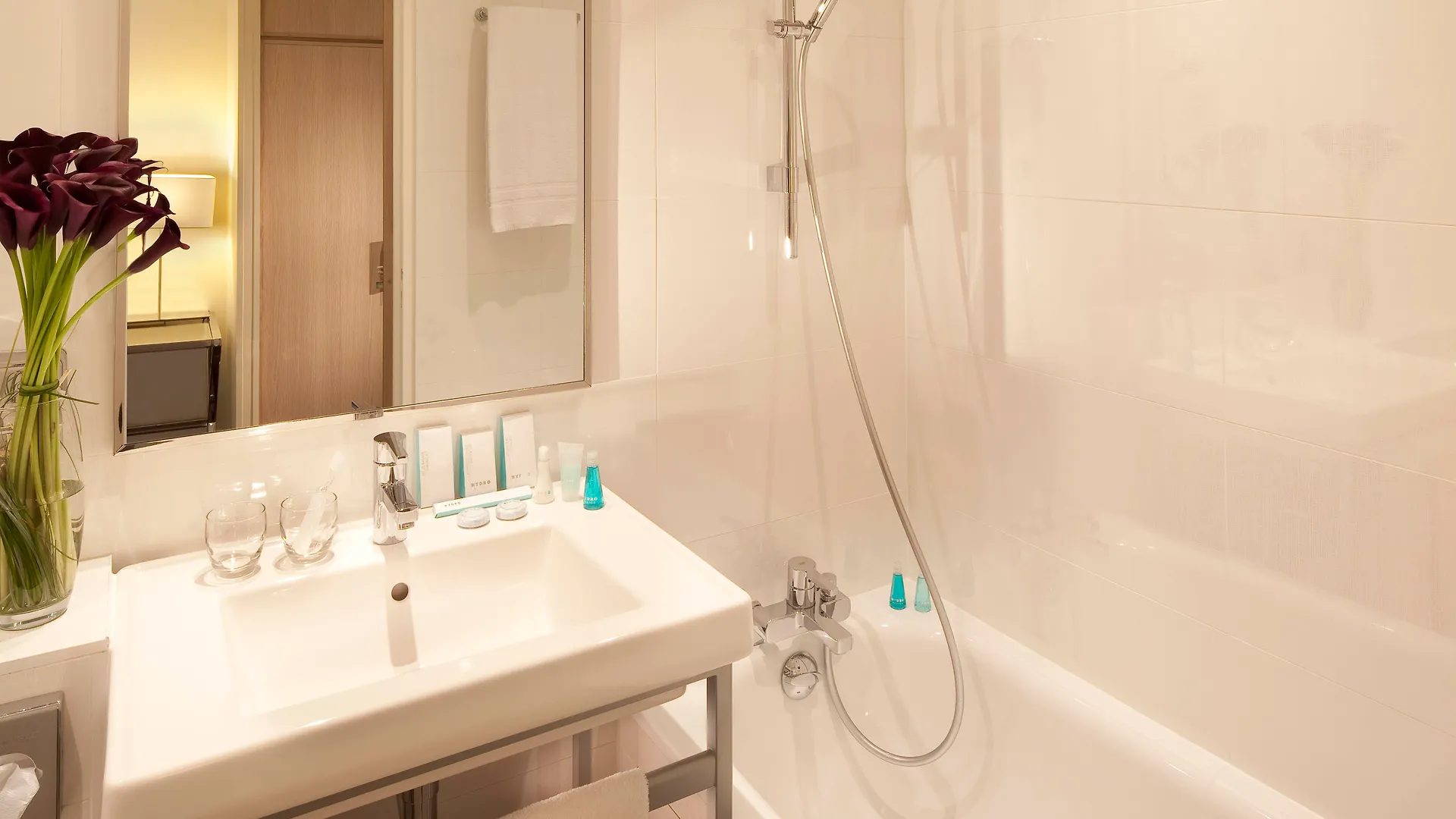Hotell Jardins Eiffel Paris