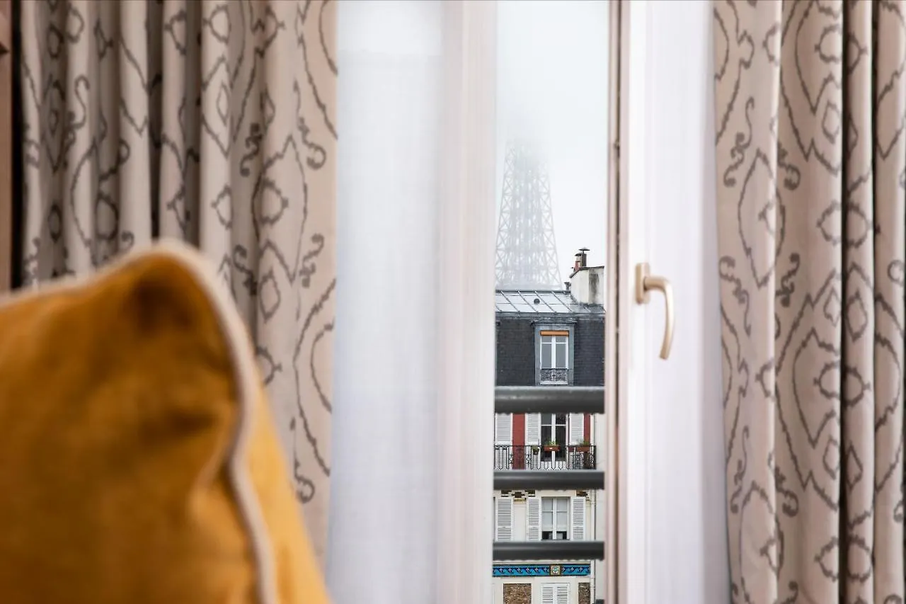 Hotel Jardins Eiffel Paryż
