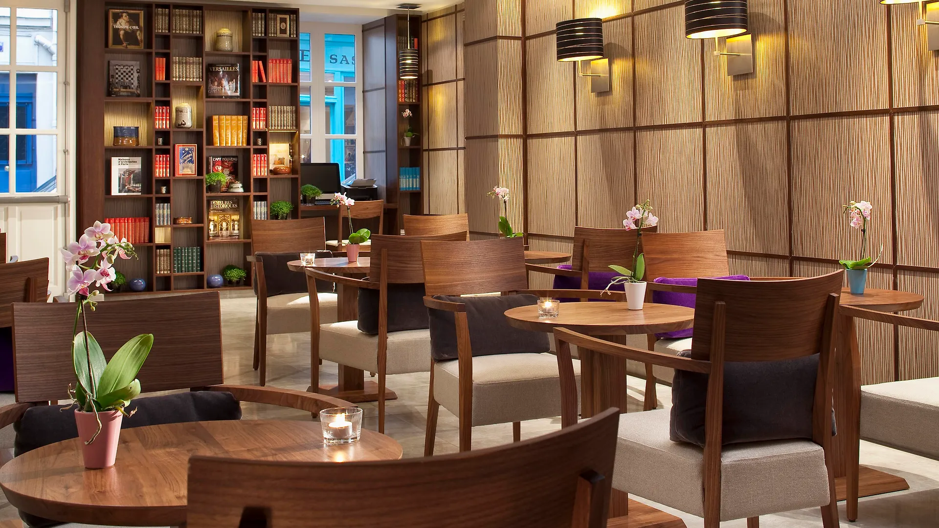Hotel Jardins Eiffel 3*