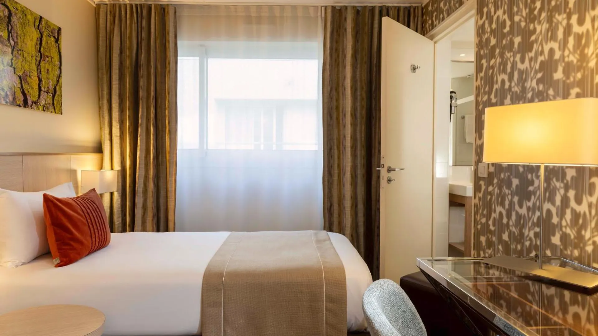Jardins Eiffel Hotel