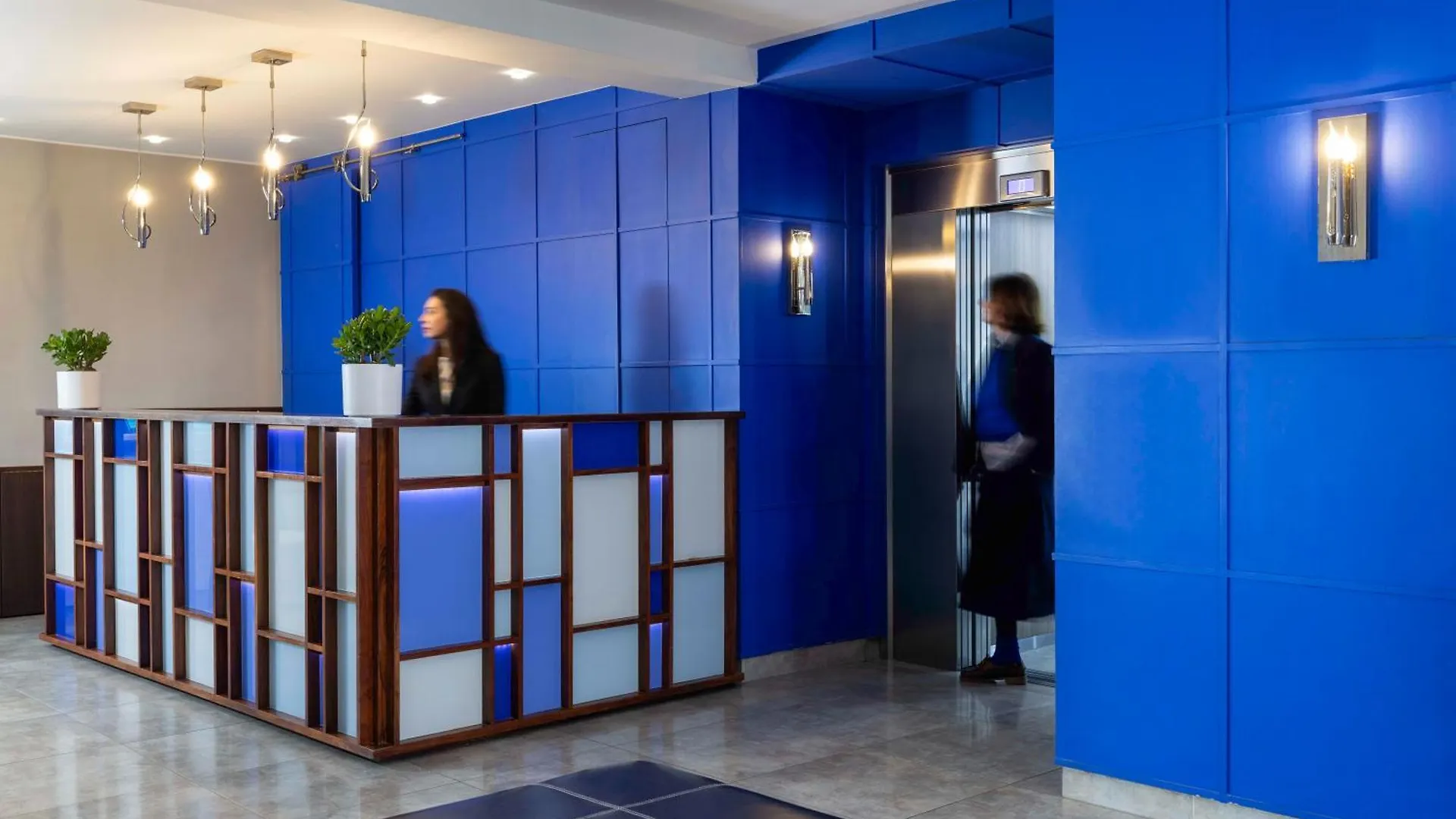Hotel Jardins Eiffel 3*
