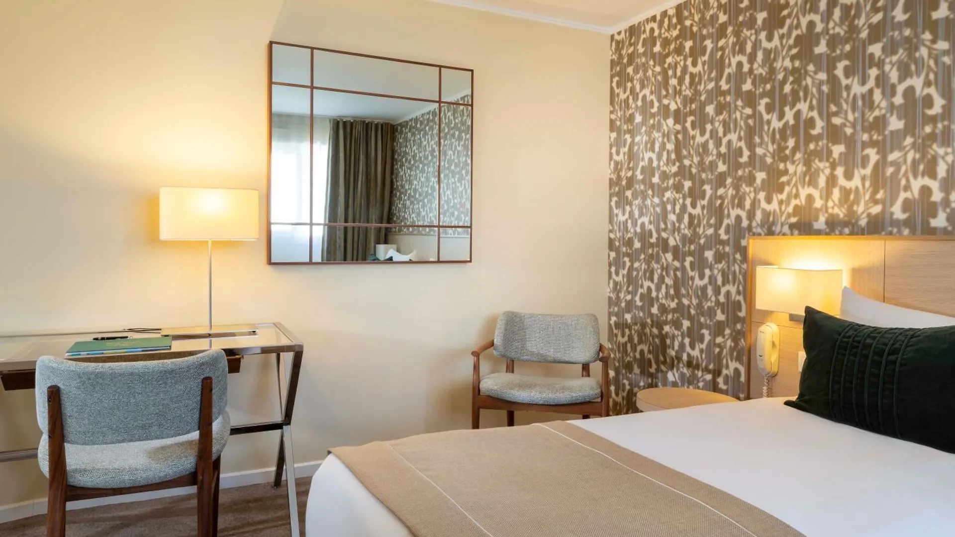 Hotel Jardins Eiffel